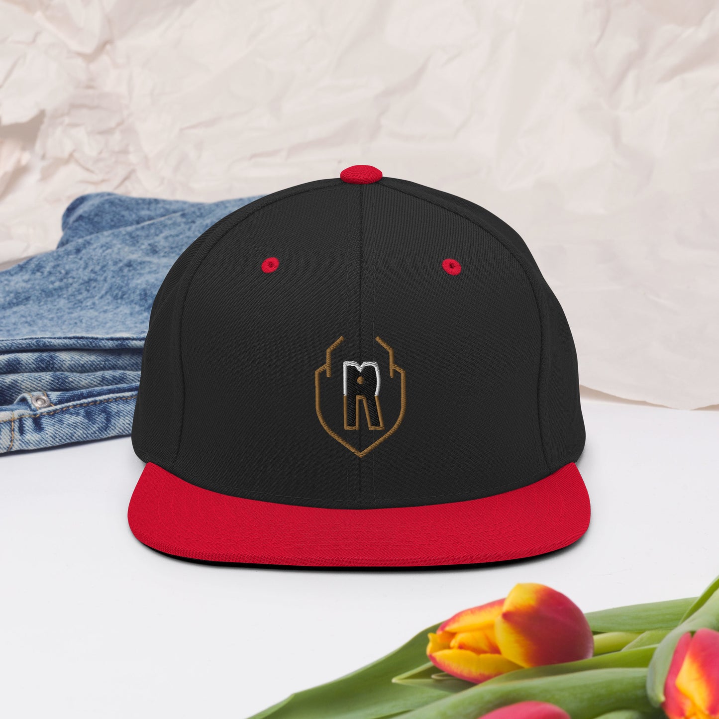 STRUCTURED SNAPBACK HAT